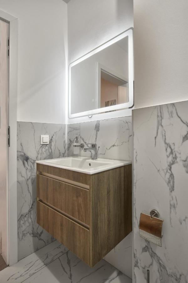 The Luxury Flat Apartment อัคโตโปล ภายนอก รูปภาพ